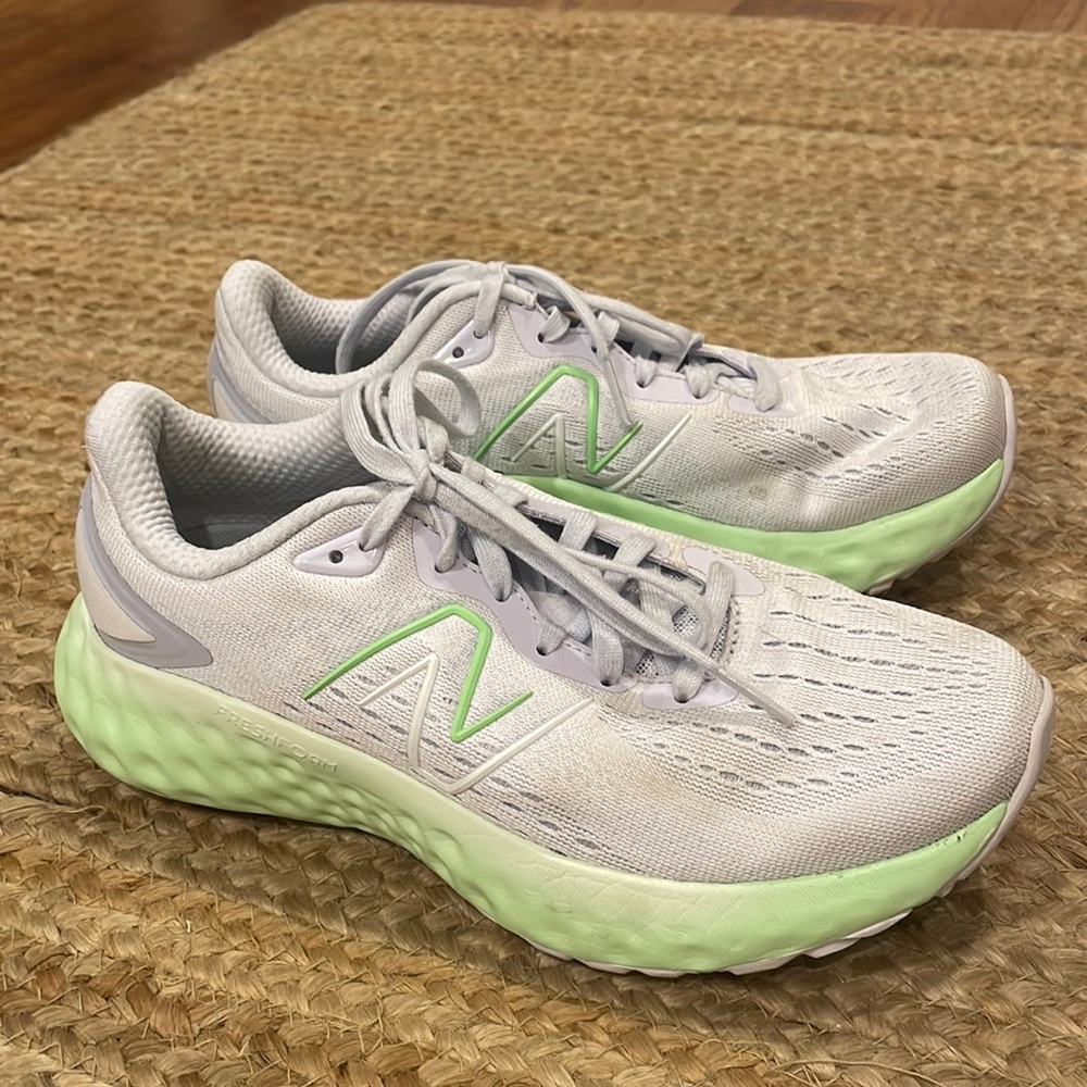 ✨EUC New Balance Fresh Foam Sneakers✨